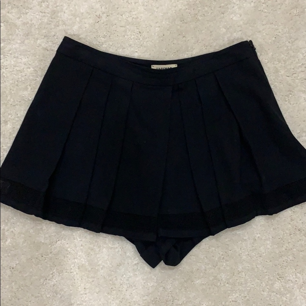 L’Agence black shorts